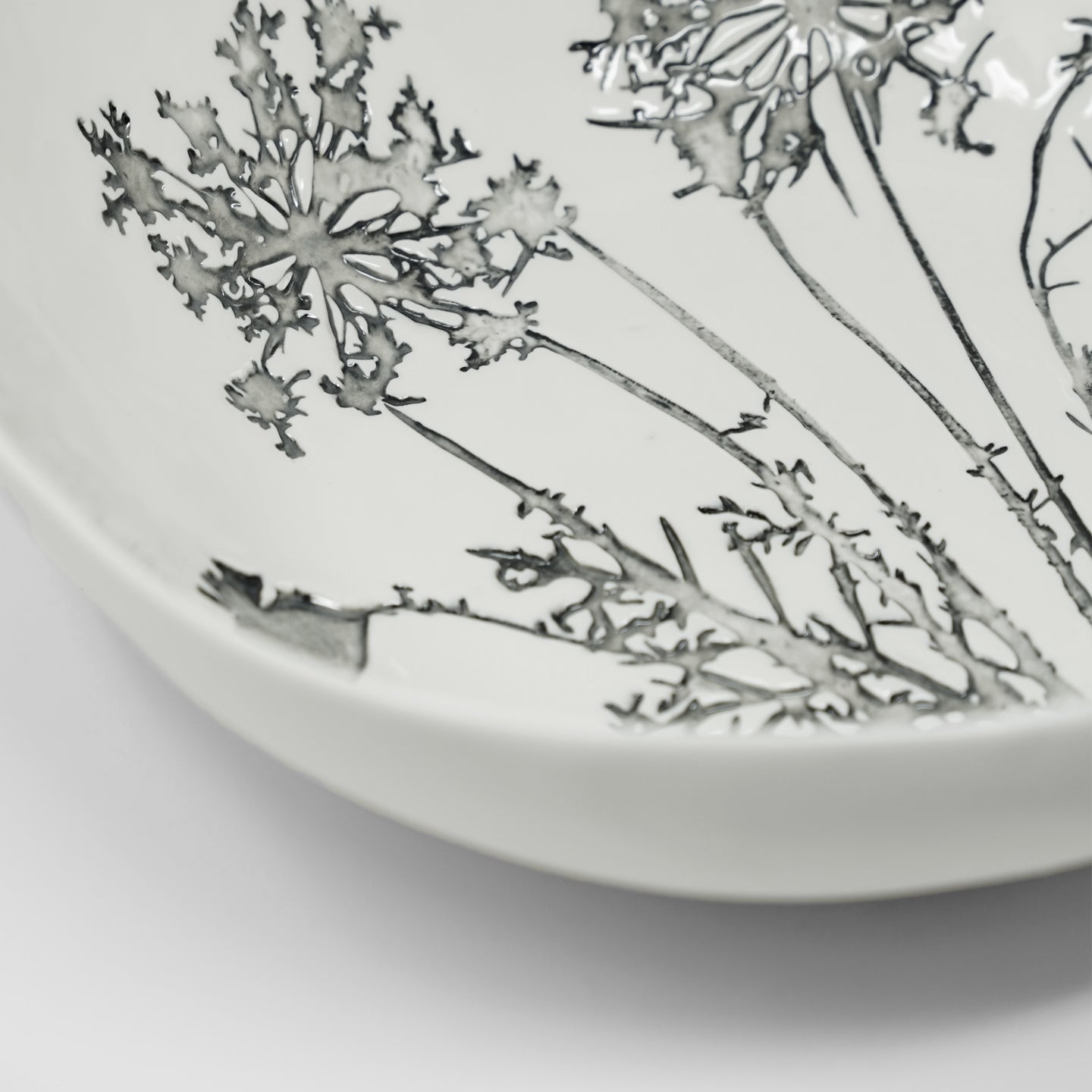 Close-up of Bertozzi Pratoline Porcelain Bowl, 30cm, elegant table centerpieces for fine dining